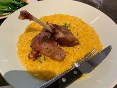 -港丽餐厅(高德置地店)