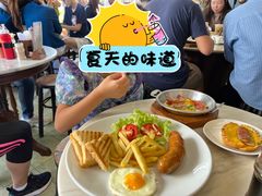 -邢泰记