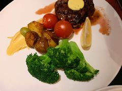 -WOLFGANG PUCK KITCHEN & BAR(迪士尼小镇店)