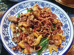 山里人的下酒粉肠-蜗牛小馆醉乡民谣云南菜(惠新西里店)