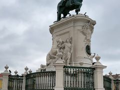 -商业广场(Praça do Comércio)
