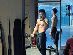 -CXFIT 陈徐健身工作室(凯旋店)