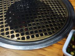 -唯成•韩国炭火烤肉 유성고기