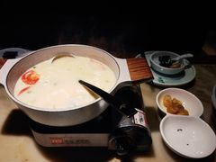 -佬麻雀·新湘菜(东方宝泰店)