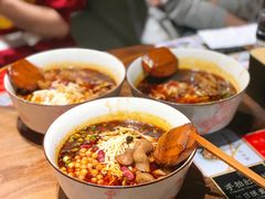 麻婆婆肥肠面-麻婆婆白家肥肠粉(海岸城店)