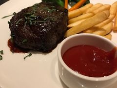 -WOLFGANG PUCK KITCHEN & BAR(迪士尼小镇店)