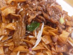 干炒牛河-喜粤糖朝餐厅(三八广场店)