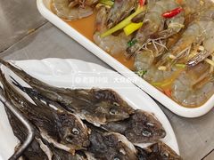 烤小辫子鱼-大华海鲜烤串