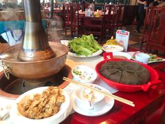 -前门·鲜肉火锅(长风店)