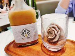 冠军玫瑰冰奶茶-柠檬树茶餐厅(海雅缤纷城店)