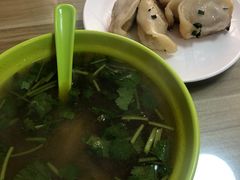 -胡记锅贴·沪上游子老鸭粉丝汤(太原路店)