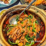 藏不住了！广州这家热腾腾的鸽汤泡饭好好吃哇 