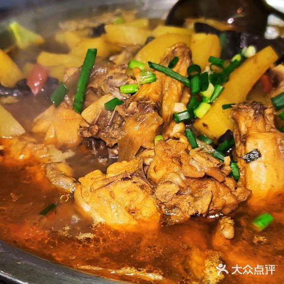 正宗东北蘑菇炖小鸡