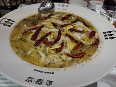 -渔语鱼新川菜Bistro(万象天地店)