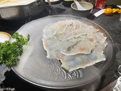 鲜嫩斑鱼片-新草堂锅物料理(泉城路店)