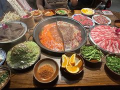 -萍姐火锅·公路夜市(武汉首店)