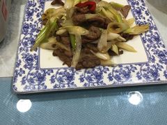 -马尔龙新疆饭店·清真(瑞景店)