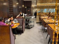 -乐忻皇朝(上海中心大厦店)