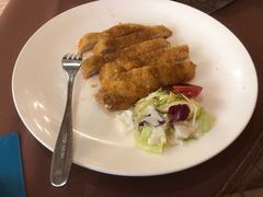 崇明生态猪炸猪排配辣酱油-红房子西菜馆(淮海中路店)