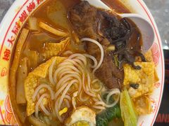 -柳大厨螺蛳粉(人民路总店)