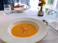 南瓜汤佐帝王蟹-蝶舍·MAISON PAPILLON