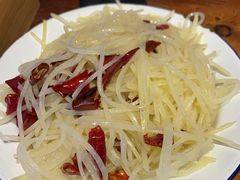 -马路牙子地桌烤肉(工体店)