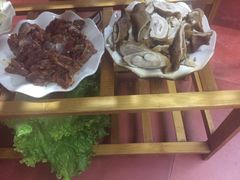 -老字号.雅克白族石板烧十年老店(大理古城店)