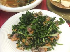毛蚬子拌菠菜-盈春大饭店(千山路店)
