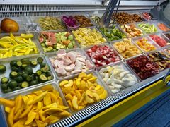 自助取餐区-老炳·七丛松甘草水果