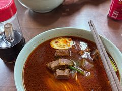 -亮亮面馆(经六路店)