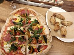 -城市大道红炉披萨烘焙坊