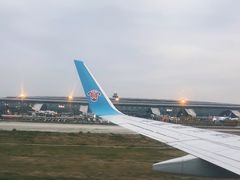 -广州白云国际机场