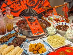 -黄记煌三汁焖锅(新佳丽江汉路店)