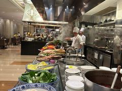 -圣丰索菲特·2 On 988 Café 自助餐厅