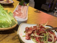 -小花花炭火烤肉·十五年延吉风味(左家庄店)