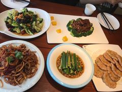 -郑庄脂渣海鲜楼(九水路店)