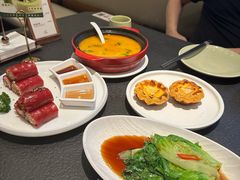 -蝴蝶里·粤菜·点心(滨江龙湖店)