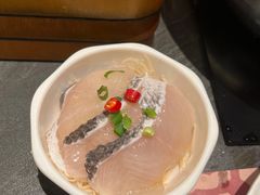 -牛YO寿喜烧·铁板烧和牛火锅自助(市府恒隆店)