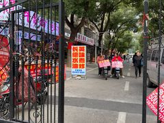 -万达广场(南昌红谷滩店)