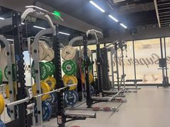 -超级猩猩健身·私教(上海体育场店)