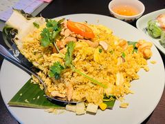 -大头虾越式风味餐厅(光明广场店)