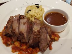 烤黑胡椒羊外脊配德式面条-兰特伯爵西餐厅·啤酒屋(方庄店)
