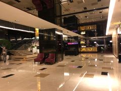 -上海龙之梦万丽酒店