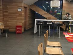 大堂-麦当劳(长江西路得来速店)