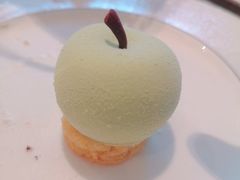 樱桃啫喱青苹果慕斯-JW酒廊 JW Lounge(上海鲁能JW万豪侯爵酒店)