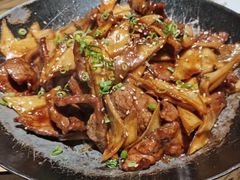 杏鲍菇小牛肉-东方肉馆(文庭雅苑店)