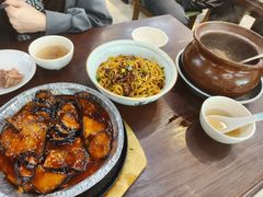 -民间瓦缸煨汤館(嵩山路店)
