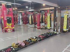 -拳盛时代拳击俱乐部(北京路店)