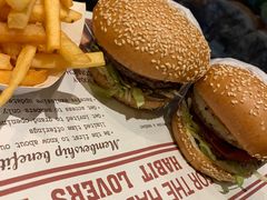 -The Habit Burger Grill 哈比特汉堡(爱琴海店)