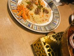 羊肉手抓饭-大巴扎的姑娘(荣盛时代广场店)